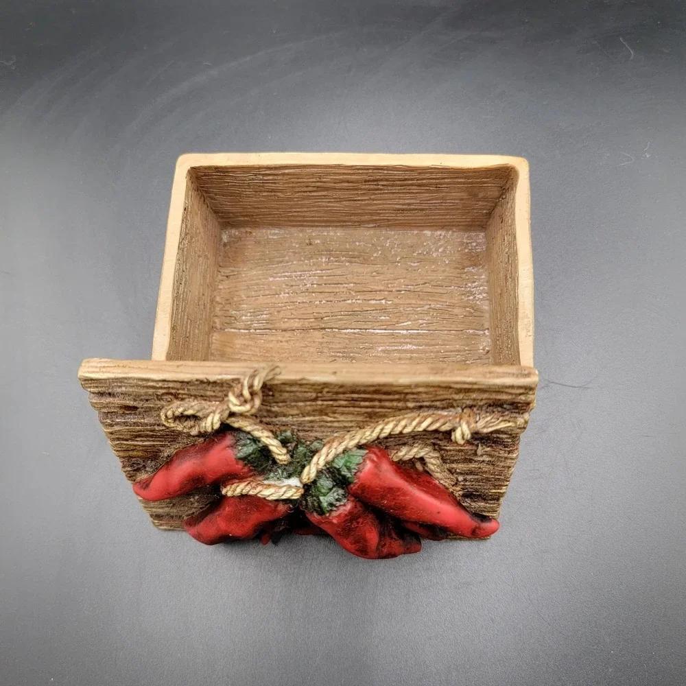 Vintage 3D Trinket Dish Box Red Chili Pepper Bunch Faux Wood Grain Decal W/ Lid